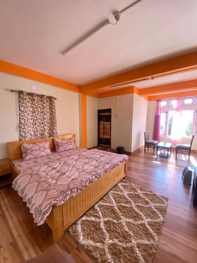 Homestay Taktserholidays *