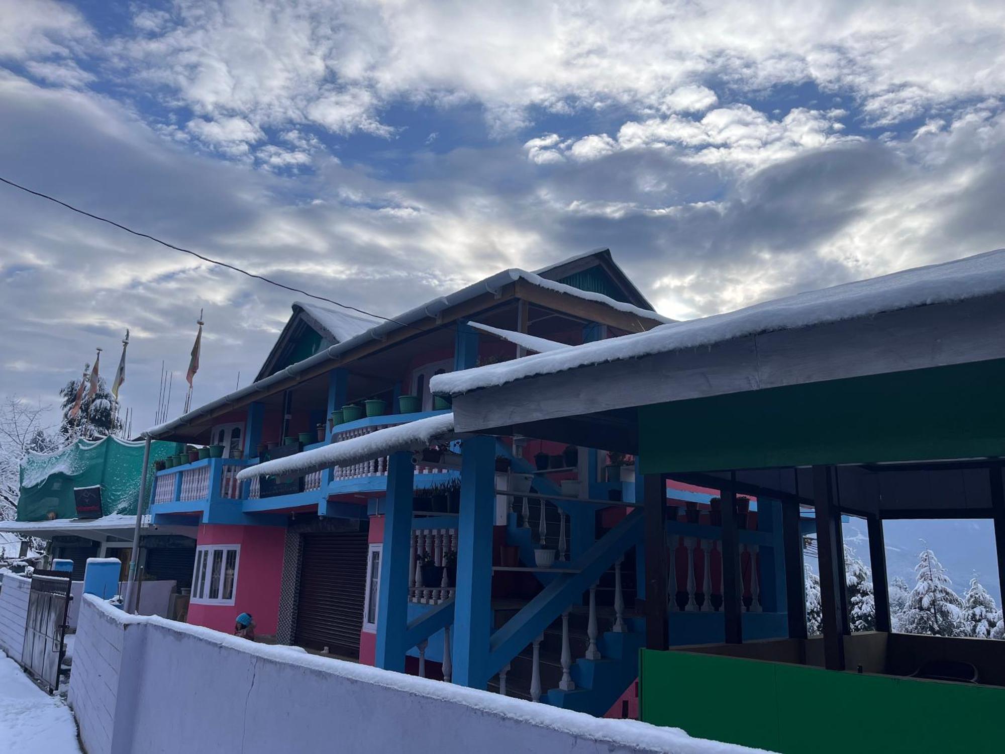 Taktserholidays Tawang